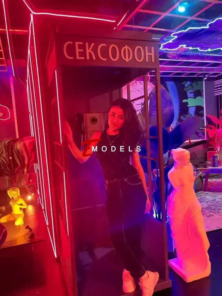 Салли, Рост: 165, Возраст: 20, Вес: 48