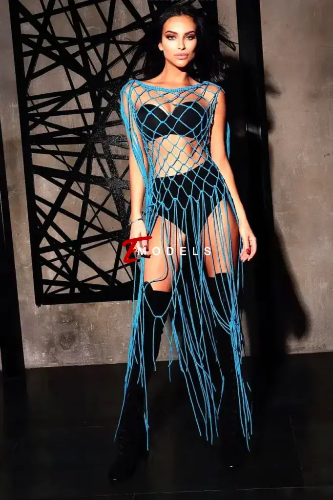 Tina, Height: 171, Age: 26, Weight: 50