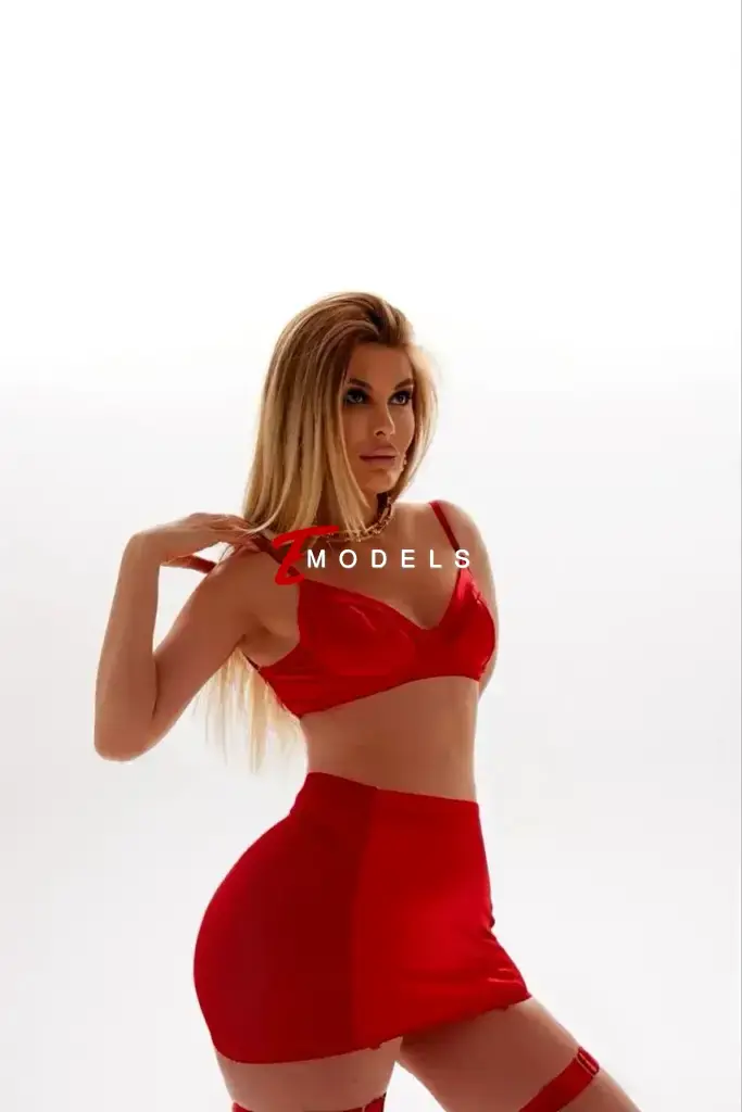 Abella, Height: 180, Age: 28, Weight: 67