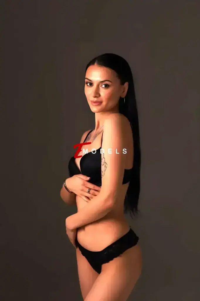 Chelsi, Height: 176, Age: 24, Weight: 50