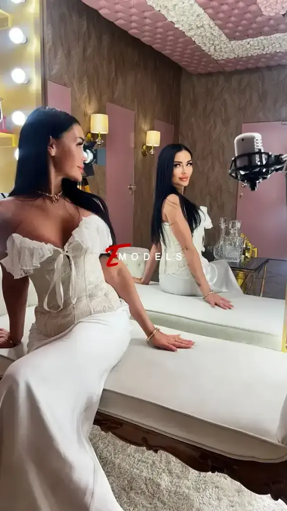 Джози, Рост: 170, Возраст: 38, Вес: 56