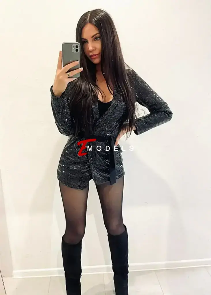 Valeria, Height: 168, Age: 26, Weight: 54