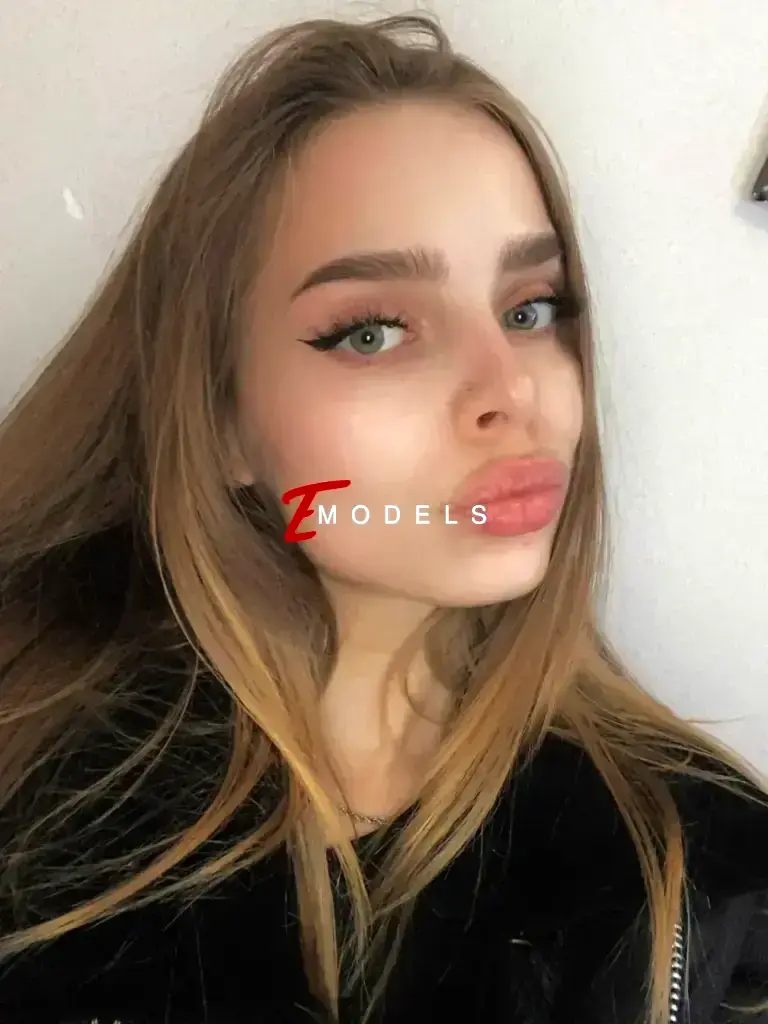 Gulim, Height: 166, Age: 20, Weight: 47