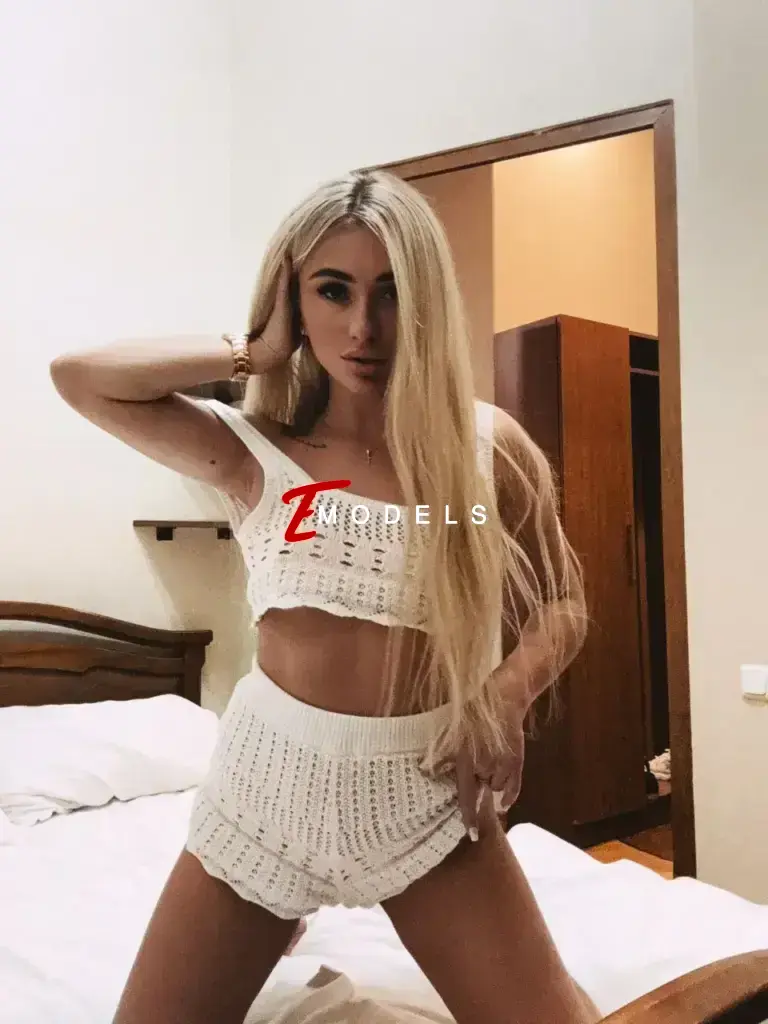 Alla, Height: 171, Age: 20, Weight: 53