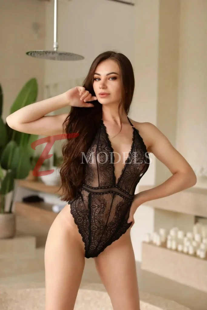 Valeriya, Height: 173, Age: 26, Weight: 57