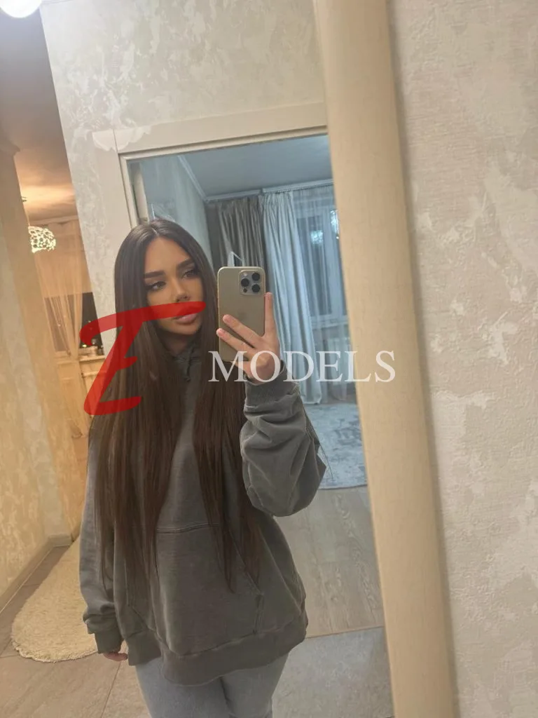Elya, Height: 168, Age: 26, Weight: 64