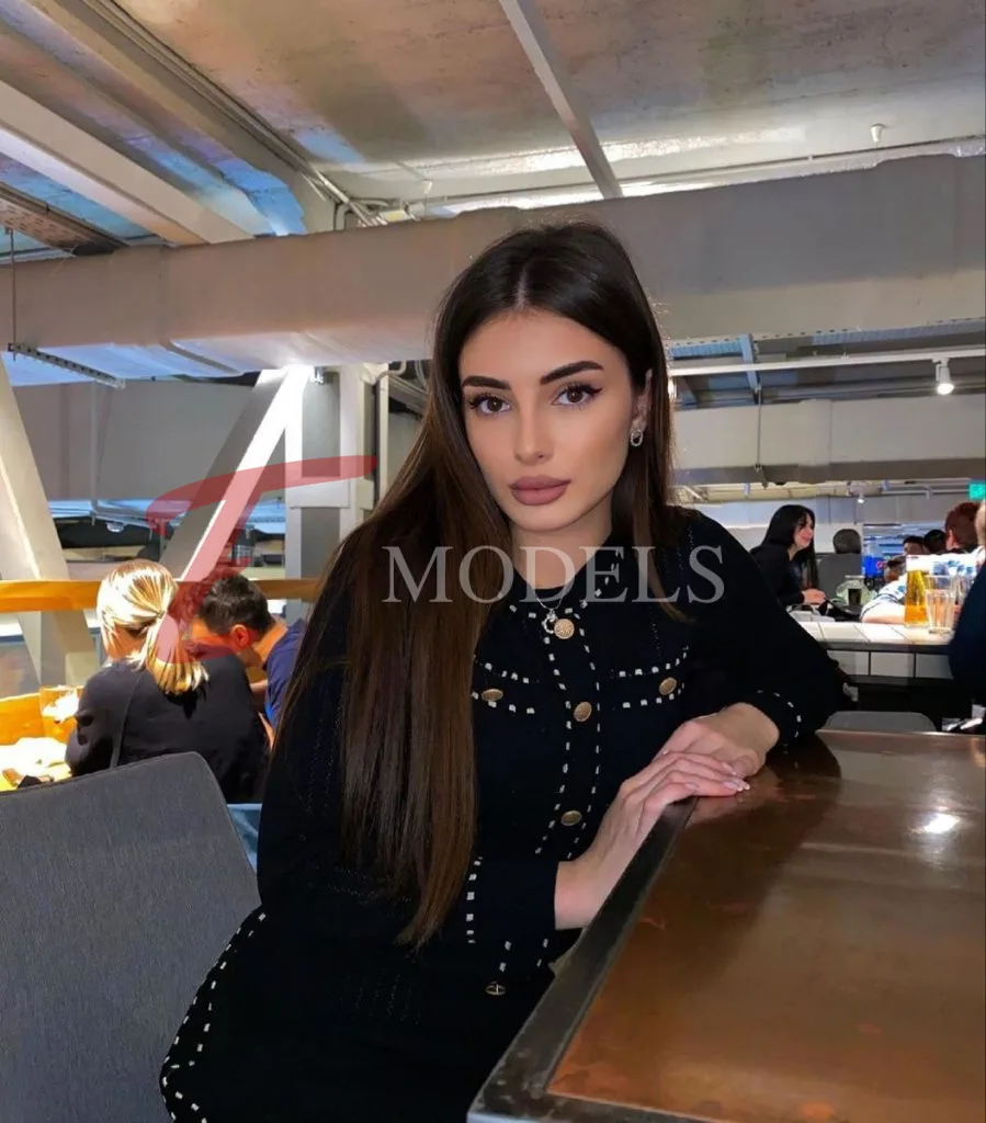 Enzhi, Height: 167, Age: 25, Weight: 57