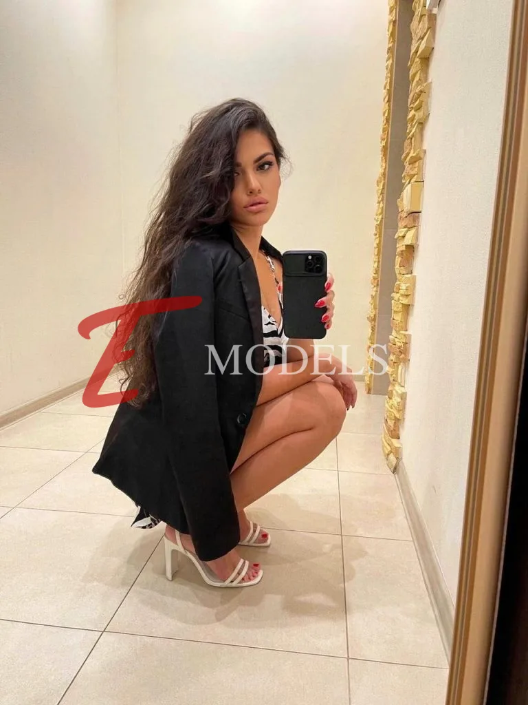 Enzhi, Height: 167, Age: 25, Weight: 57