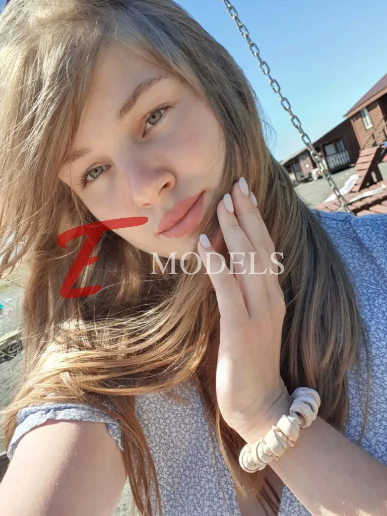 Safari, Height: 175, Age: 23, Weight: 64