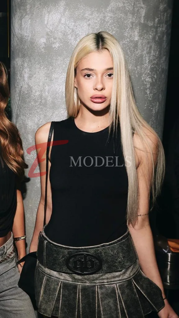 Alisa, Height: 177, Age: 22, Weight: 55