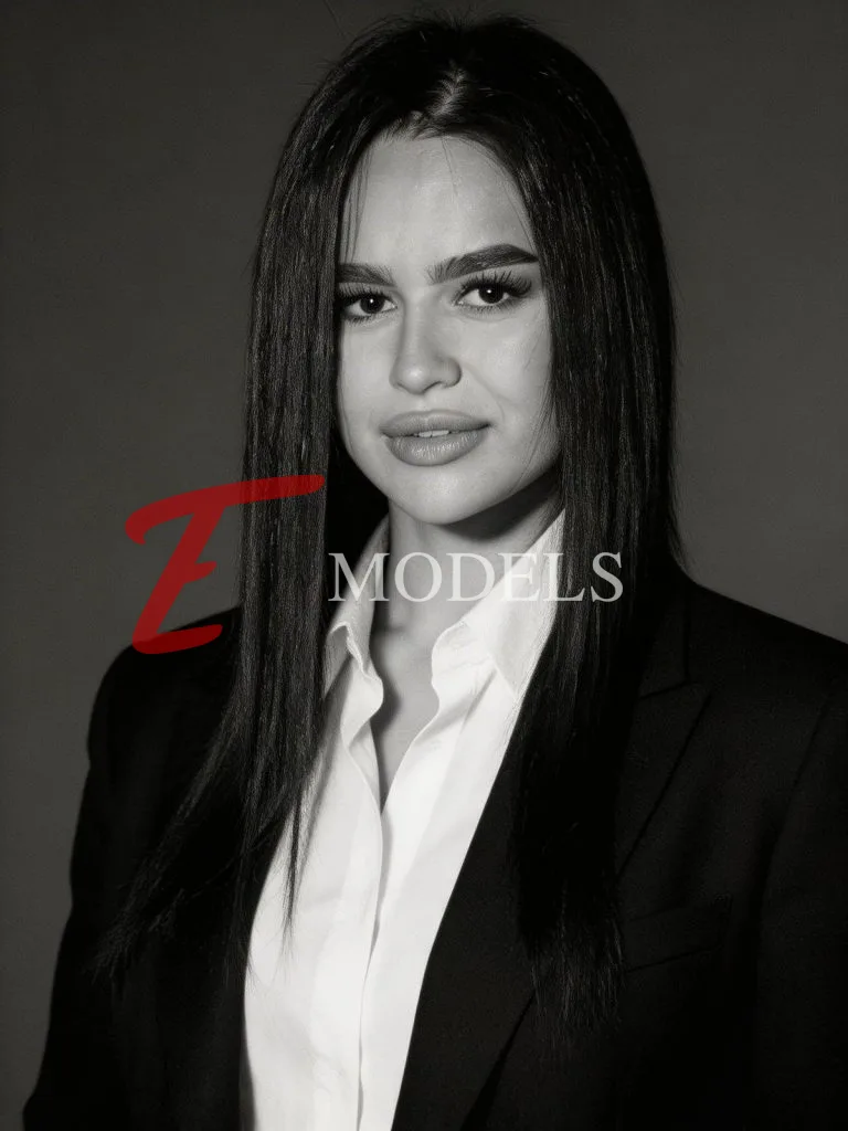 Samira, Height: 160, Age: 23, Weight: 57