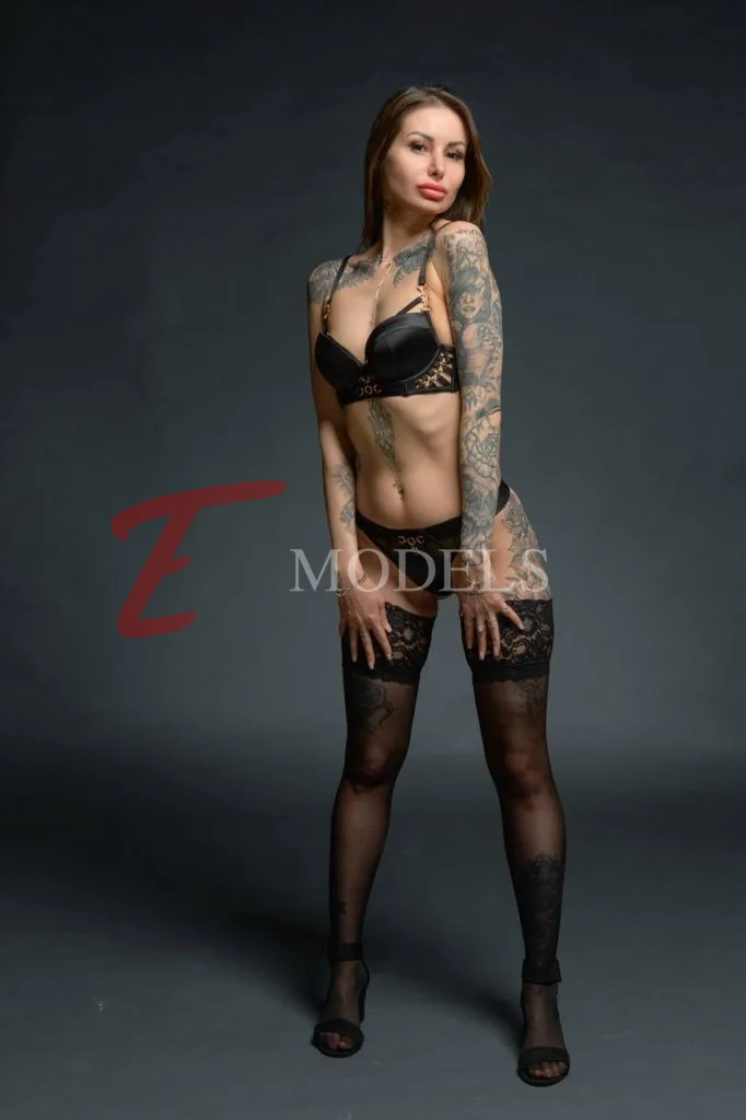Sandra, Height: 160, Age: 29, Weight: 46