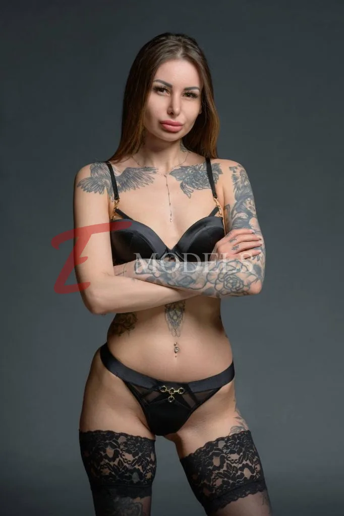 Sandra, Height: 160, Age: 29, Weight: 46