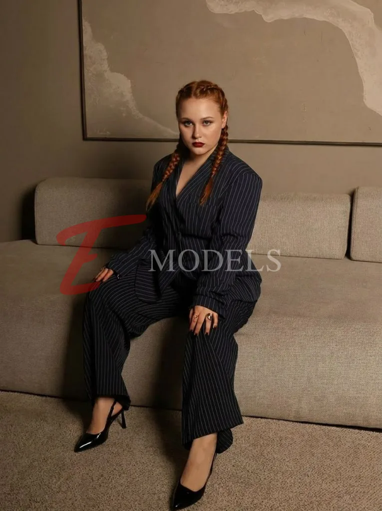 Stella, Height: 167, Age: 20, Weight: 74