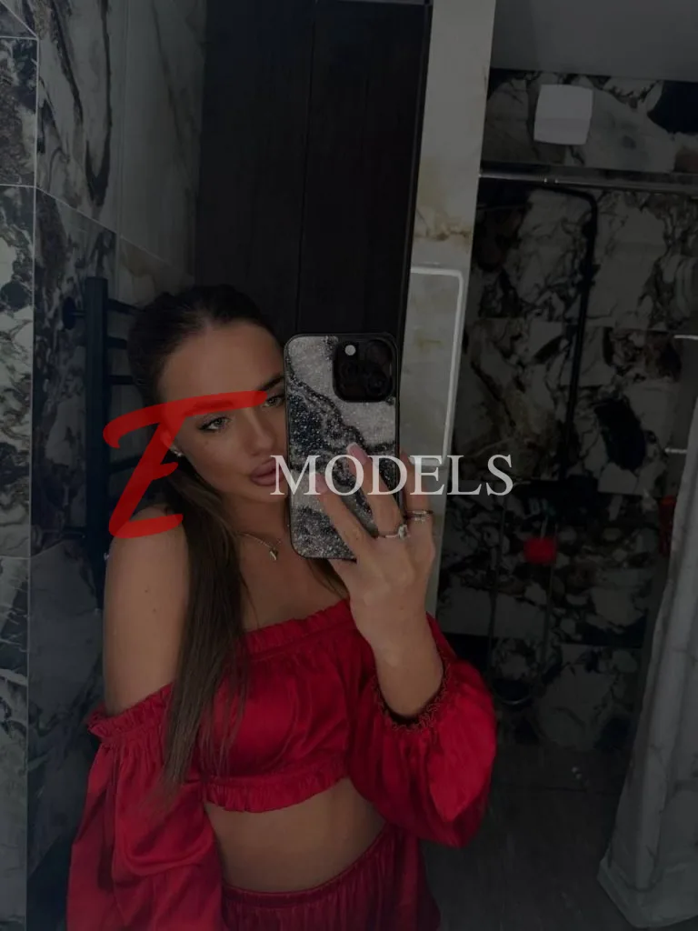 Dayana, Height: 170, Age: 23, Weight: 55